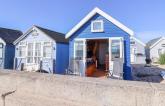 多塞特郡的海滩小屋可能是你的梦中房屋
